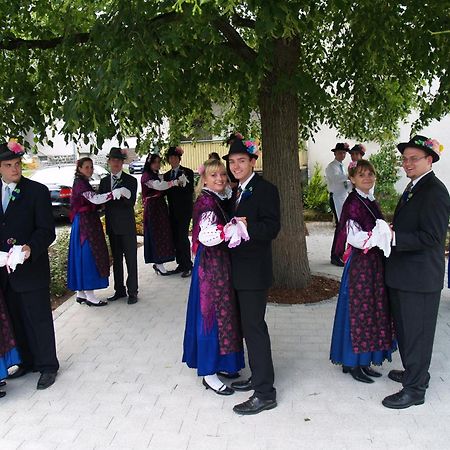 Pension Loeffler Steinbach am Wald Экстерьер фото
